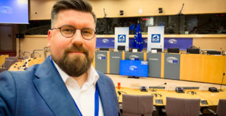 Tynkkyselle kaksi merkittävää valiokuntapaikkaa europarlamentissa: ”Kilpailu on kovaa – tämä tuntuu lottovoitolta”